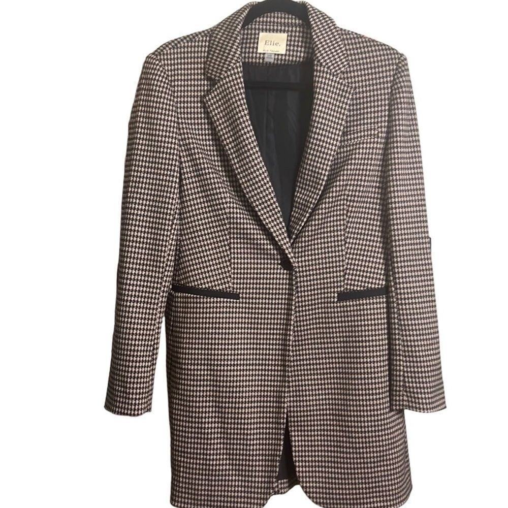 ELIE TAHARI OVERSIZE CAREER BUSINESS BLAZER SIZE M‎